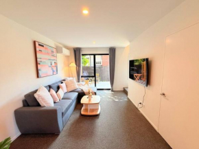 Tranquil 3 Bed Minutes To CBD And Arena, Sleeps 7, Christchurch